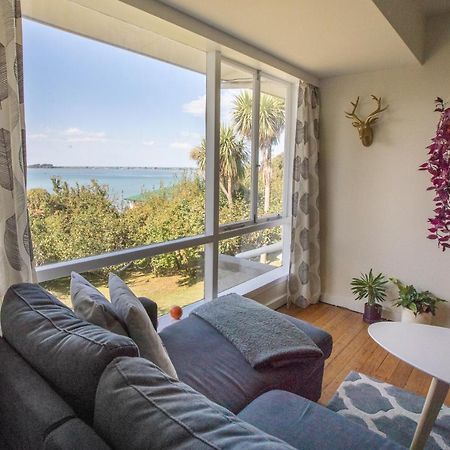شقة كريستتشيرش  في Sea View Big Garden Near City المظهر الخارجي الصورة